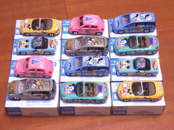 ディズニーDカプセルディズニーストア全6種