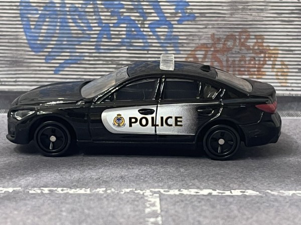 【新品未開封】25台　トミカ　イオン限定　NO.74スカイライ ンカナダ警察 Amazon.co.jp: トミカ イオン 限定 AEON スカイライン カナダ