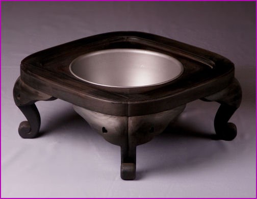 木質火道具 大名火鉢 : 火道具と炭火文化