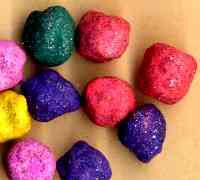 うるさいオモチャ あなログ