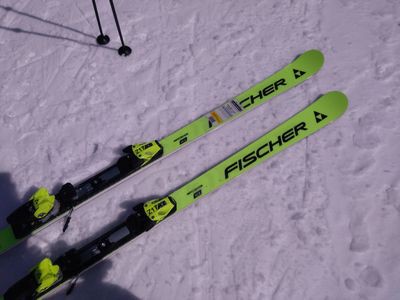 Fischer RC4 レーススキー　GS 183 cm マスターズ Fischer RC4 レーススキーGS 183 cm マスターズ