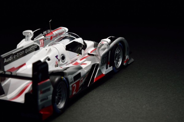 SPARK 1/43 Audi R18 e-tron quattro Winner LM 2013 : POKER FACE 4
