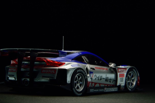 EBBRO 1/43 Weider HSV-010 SUPER GT 2010 GT500 Champion : POKER