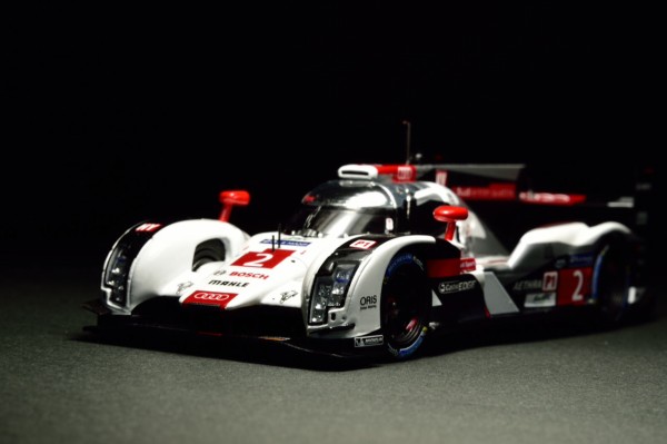 Spark 1/43 Audi R18 e-tron Quattro Team Yoast 2014 Le Mans
