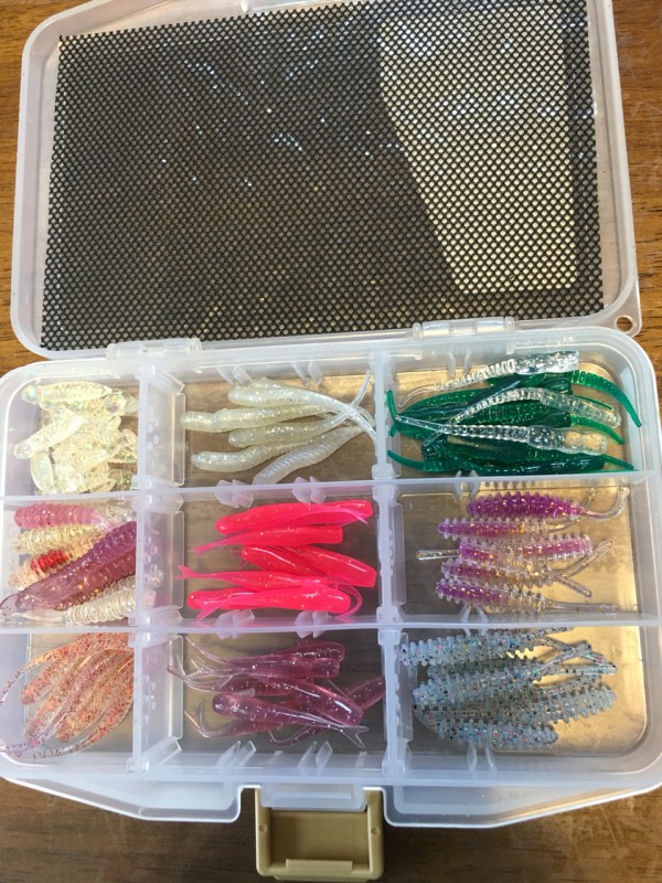 ライトゲームのタックルバックの中は？？ 僕のメバリングとアジング用