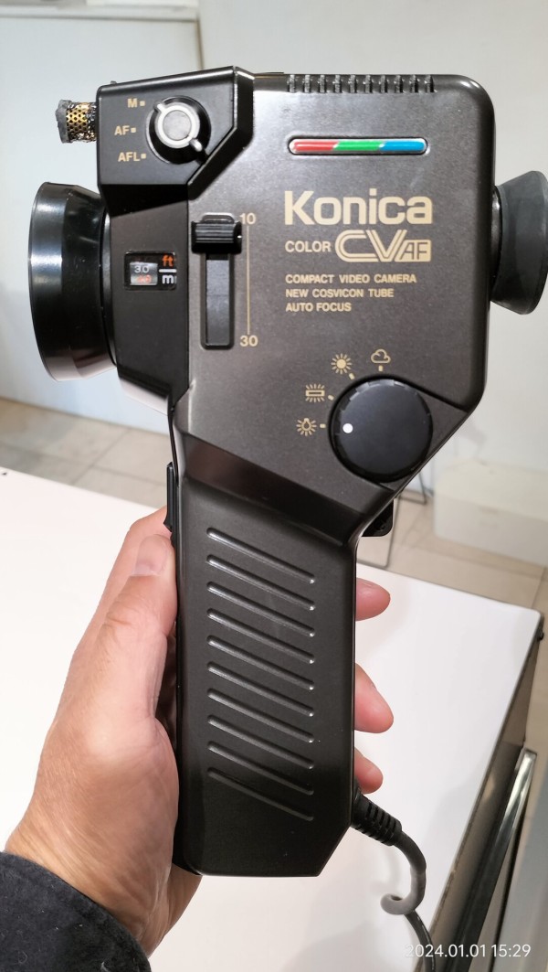 1985/昭和60/Konica/CV-600/当時世界最小のビデオカメラ/デッキ別