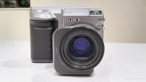 1998/平成10/SONY/MVC-FD91/Digital Mavica/デジタルマビカ