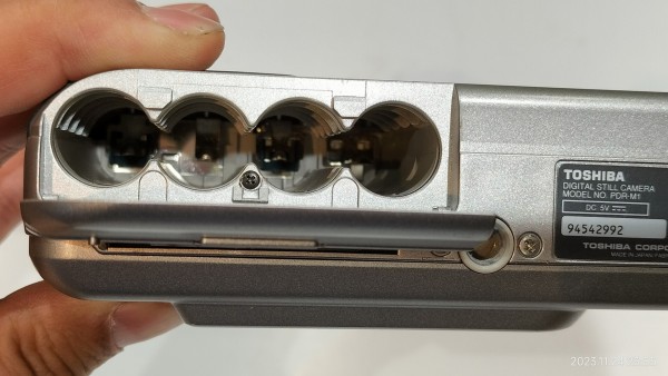 1998/平成10/TOSHIBA/PDR-M1/Allegretto M1/アレグレットM1/150万画素