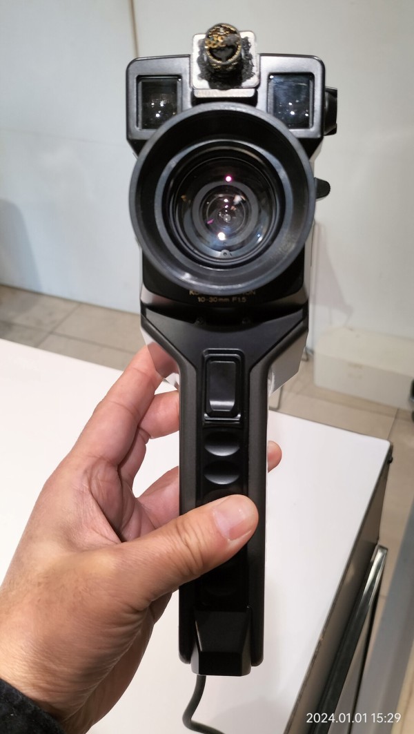 1985/昭和60/Konica/CV-600/当時世界最小のビデオカメラ/デッキ別