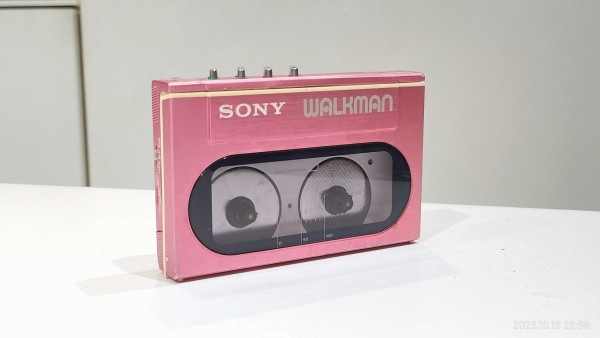 1983/昭和58/SONY/WM-20/ウォークマン/カセットケースサイズ/DOLBY-B