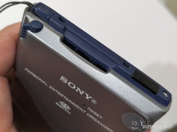 2000/平成12/SONY/PEG-S500C/CLIE/初代クリエ/PalmOS3.5/256色カラー