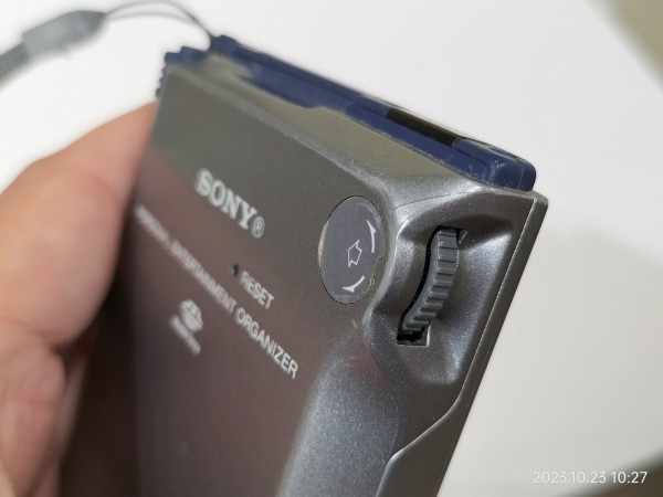 SONY CLIE クリエ PEG-S500C Palm 美品 ASCII.jp：CLIE PEG-S500C