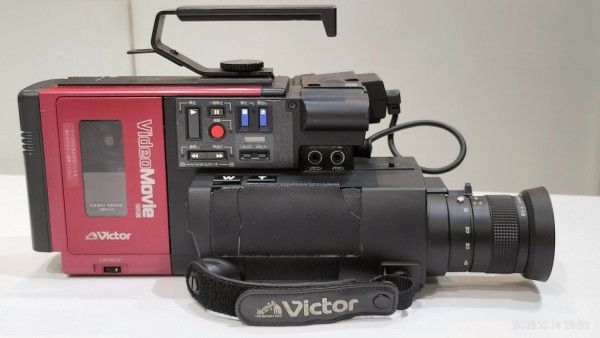 1984/昭和59/Victor/GR-C1/VIDEO MOVIE/当時世界最小最軽量のビデオ一 
