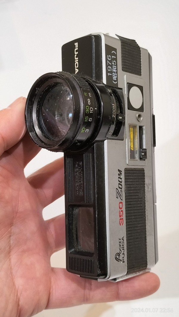 1976/昭和51/FUJIFILM/Pocket Fujica 350 ZOOM/光学1.7倍/110
