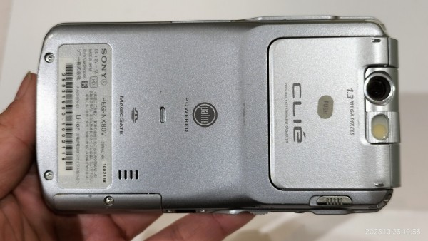 2003/平成15/SONY/PEG-NX80V/CLIE/クリエ/PalmOS5/折り畳み/QWERTY