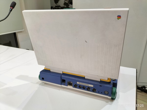 1992/平成4/Apple/PowerBook 170/日本プロ女子プロゴルフ協会（JLPGA