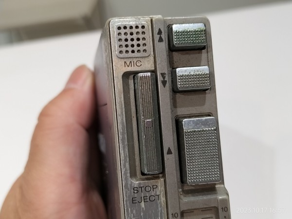 1979/昭和54/SONY/TPS-L2/Walkman 1st/初代ウォークマン/ロゴなし/AB