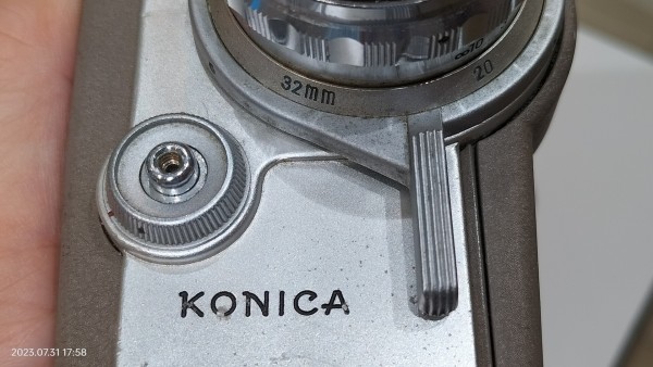 KONICA 8E 日本製 8mmカメラ KONICA 8E 日本製 8mmカメラ 【公式通販】