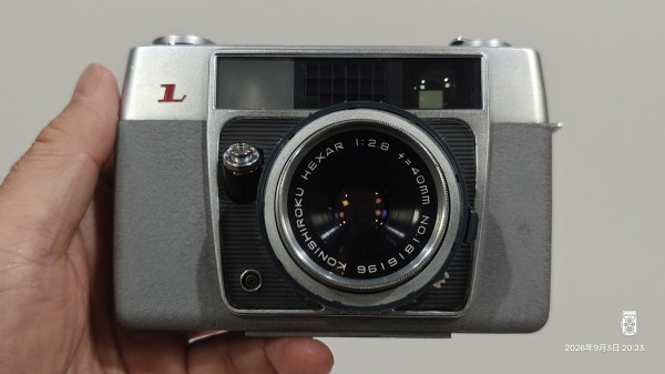 1961/昭和36/KONICA/KONICA L/35mm EEカメラ/HEXAR 40mm F2.8/シルバー