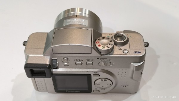 2002/平成14/Panasonic/DMC-FZ1/LUMIX/パナソニック/ルミックス/211万