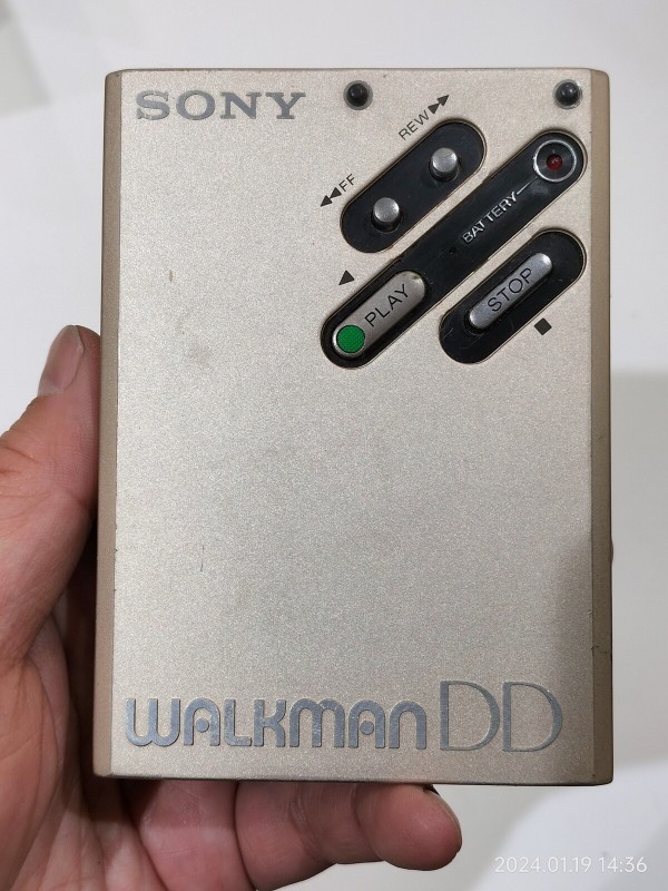 1982/昭和57/SONY/WM-DD/WALKMAN DD/ウォークマンDD/ディスクドライブ