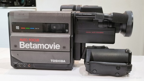 宮　東芝ベータムービー 1984/昭和59/TOSHIBA/BM-T22/AUTO FOCUS BETA MOVIE/SONY BMC
