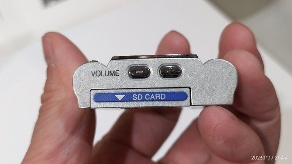 2000/平成12/Panasonic/SV-SD70/MP3/AAC/世界初のSDカードオーディオ