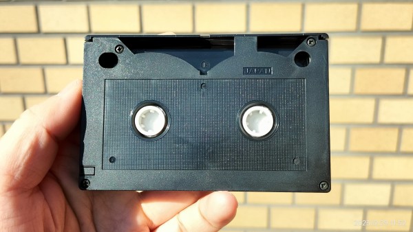 1980/昭和55/Canon/CVC/COMPACT VIDEO CASSETTE/V30/コンパクトビデオカセット/キヤノン/船井電機が開発したフォーマット/  : Extinct Media Museum | 絶滅メディア博物館