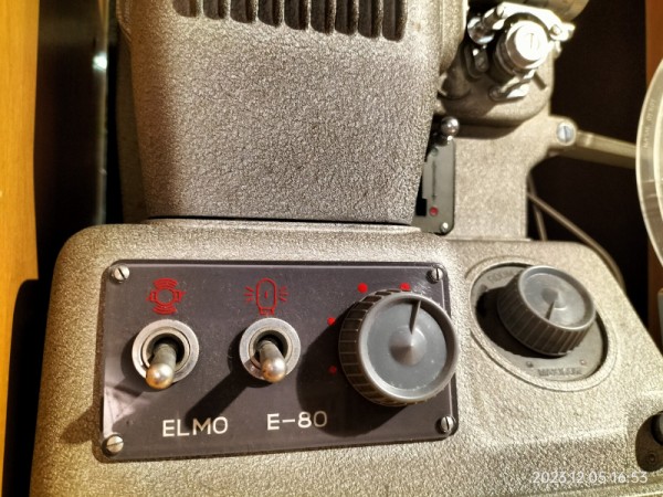 1954/昭和29/ELMO/E-80/戦後国産初の8mm映写機/エルモ/ダブル8/ : Extinct Media Museum：絶滅メディア博物館
