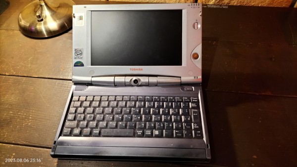 ジャンク 懐かしの東芝Libretto 悲しく 1100