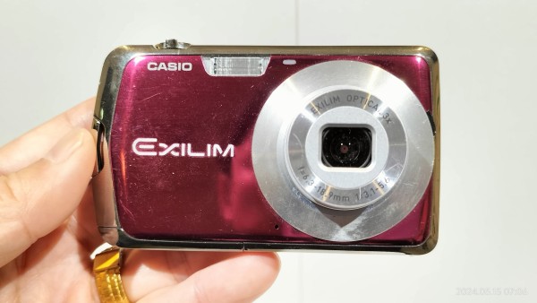 2009/平成21/CASIO/EXILIM/EX-Z1/1010万画素/光学3倍/ピンク/EyeFi対応