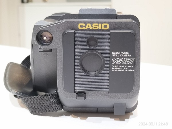珍しいCasio VS-101 ビデオフロッピーカメラ 1987/昭和62/CASIO/VS-101/電子スチルビデオカメラ/28万画素/2