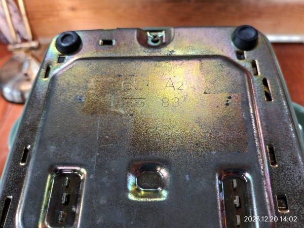 推定1973/昭和43/電電公社/601-A形卓上電話機/未来技術遺産/オイル