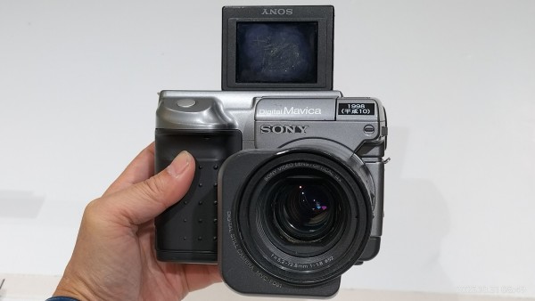 1998/平成10/SONY/MVC-FD91/Digital Mavica/デジタルマビカ