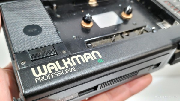 1982/昭和57/SONY/WM-D6/WALKMAN PROFESSIONAL/NORM.CrO2.METAL/DOLBY