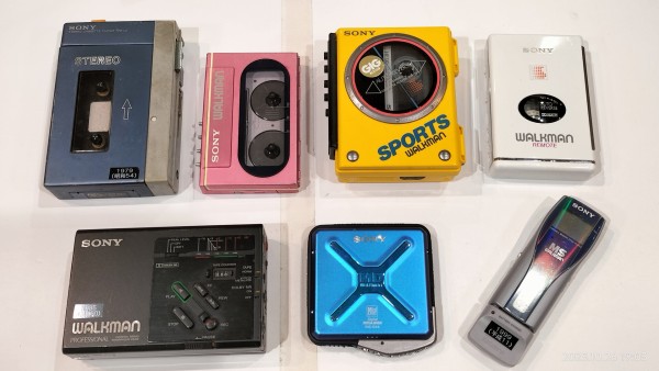 廃版★昭和レトロ★1988年★WALKMAN ソニー ウォークマン 猿 カタログ 廃版☆昭和レトロ☆1988年☆WALKMAN ソニー ウォークマン 猿 カタログ