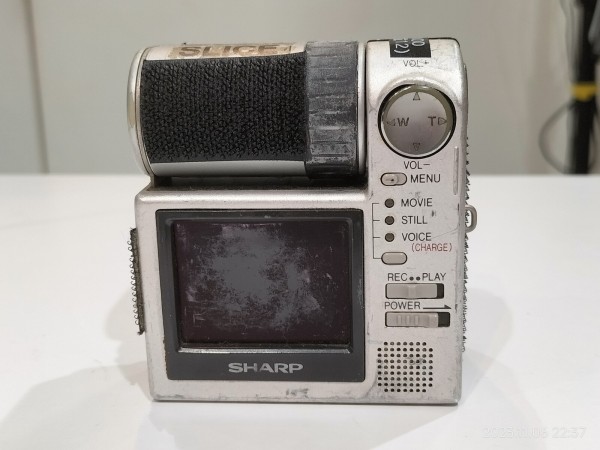 2000/平成12/SHARP/VN-EZ5/MPEG-4/ASF/131万画素/PoKeVi/二代目