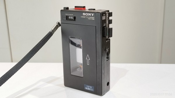 1978/昭和53/SONY/TCM-100B/初代ウォークマンのベースになったモデル