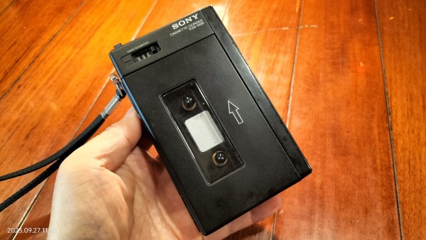 SONY TCM-100B カセットレコーダー