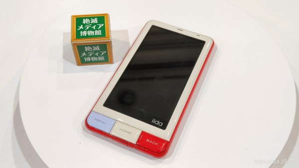 2011/平成23/SHARP/au/iida/INFOBAR A01/805万画素/インフォバー