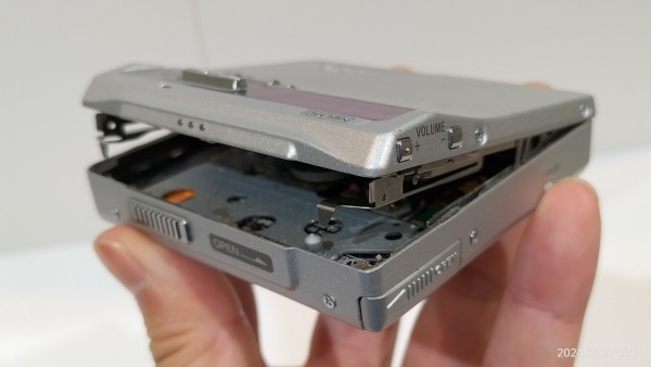 2001/平成13/SONY/MZ-N1/G PROTECTION/NET MD WALKMAN/MDLP