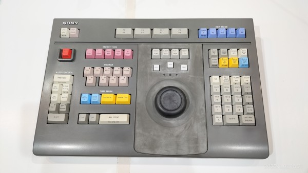 SONY ソニー ビデオ編集用キーボード BKE-2010 SONY ソニー ビデオ編集用キーボード BKE-2010｜Yahoo!フリマ（旧