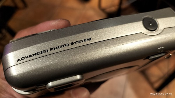 1997/平成9/FUJIFILM/EPION 310Z/APSフィルムカメラ/2倍ズーム 1997/平成9/FUJIFILM/EPION 310Z/APSフィルムカメラ/2倍ズーム