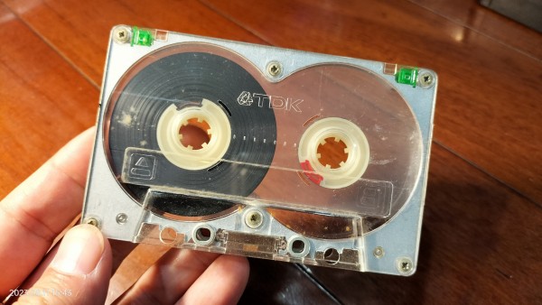 1979/昭和54/TDK/MA-R/メタルテープ/透明樹脂/アルミダイキャスト/発売