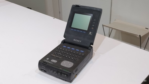 1990/平成2/SONY/DD-1/初代DATA Discman/8cm CD-ROM/電子辞書