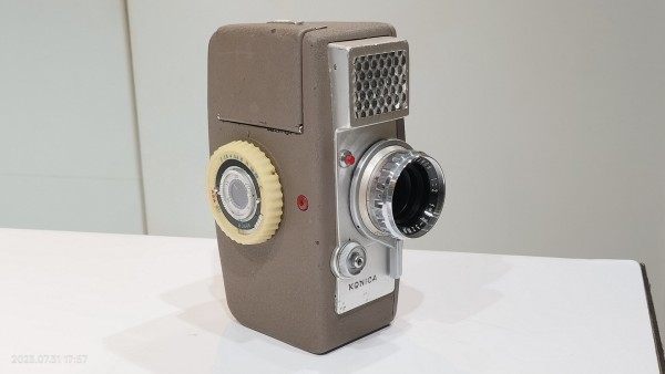 1963/昭和38/KONICA/KONICA ZOOM 8 IIS/ダブル8/ : Extinct Media