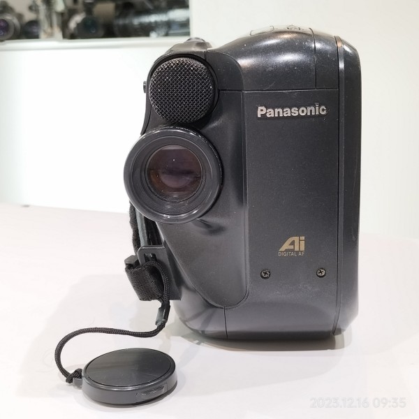 パナソニックPanasonic NV-S1ブレンビー 1990/平成2/PanasonicNV-S1/初代ブレンビー/SVHSC/ファジィ