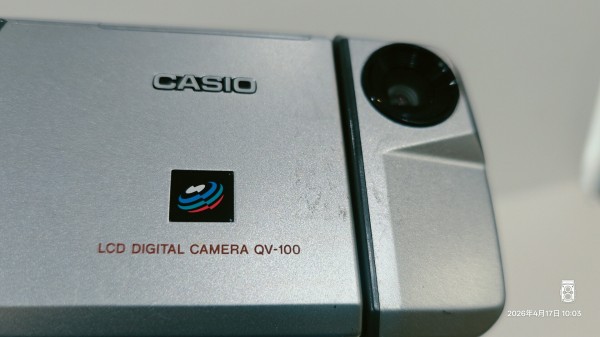 1996/平成8/CASIO/QV-100/シリーズ初のVGA/メモリー4MB/64枚撮影可能