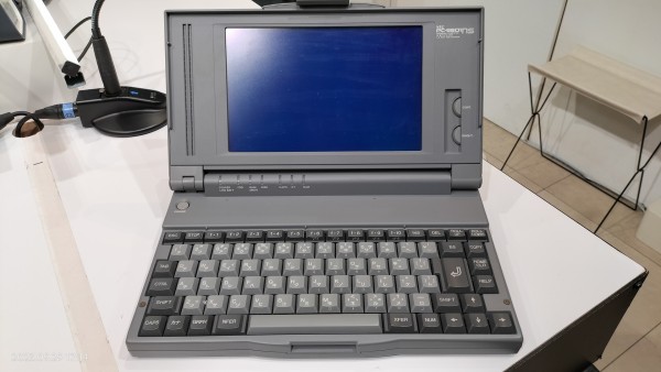【楽天スーパーセール】 1990/平成2/NEC/PC-9801NS/98 NOTE/386SX-12MHz搭載/3.5 INCH Windowsノート本体
