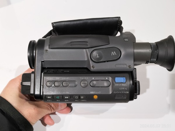 中山美穂　家電パンフ　販促パンフ　日立ビデオカメラ　1991年1月　e3 中山美穂 日立製品パンフ｜Yahoo!フリマ（旧PayPayフリマ）